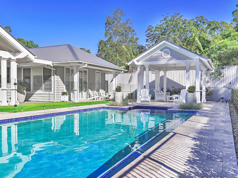 Inground swimming pool built by Bellevista Pools - Image 47