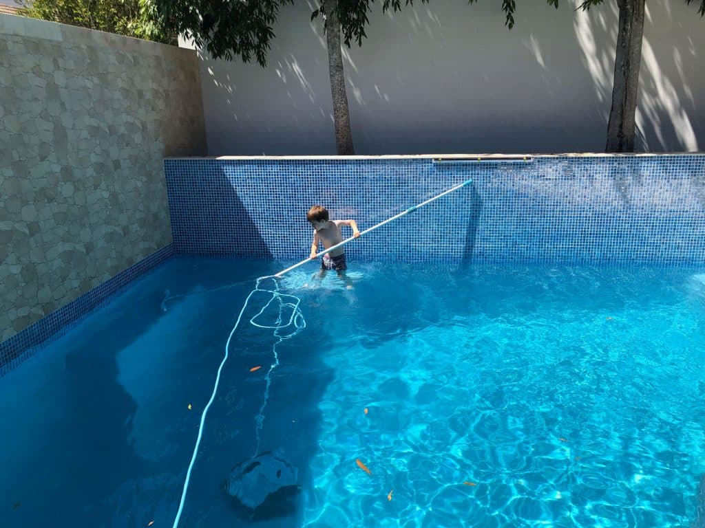 Inground swimming pool built by Bellevista Pools - Image 86